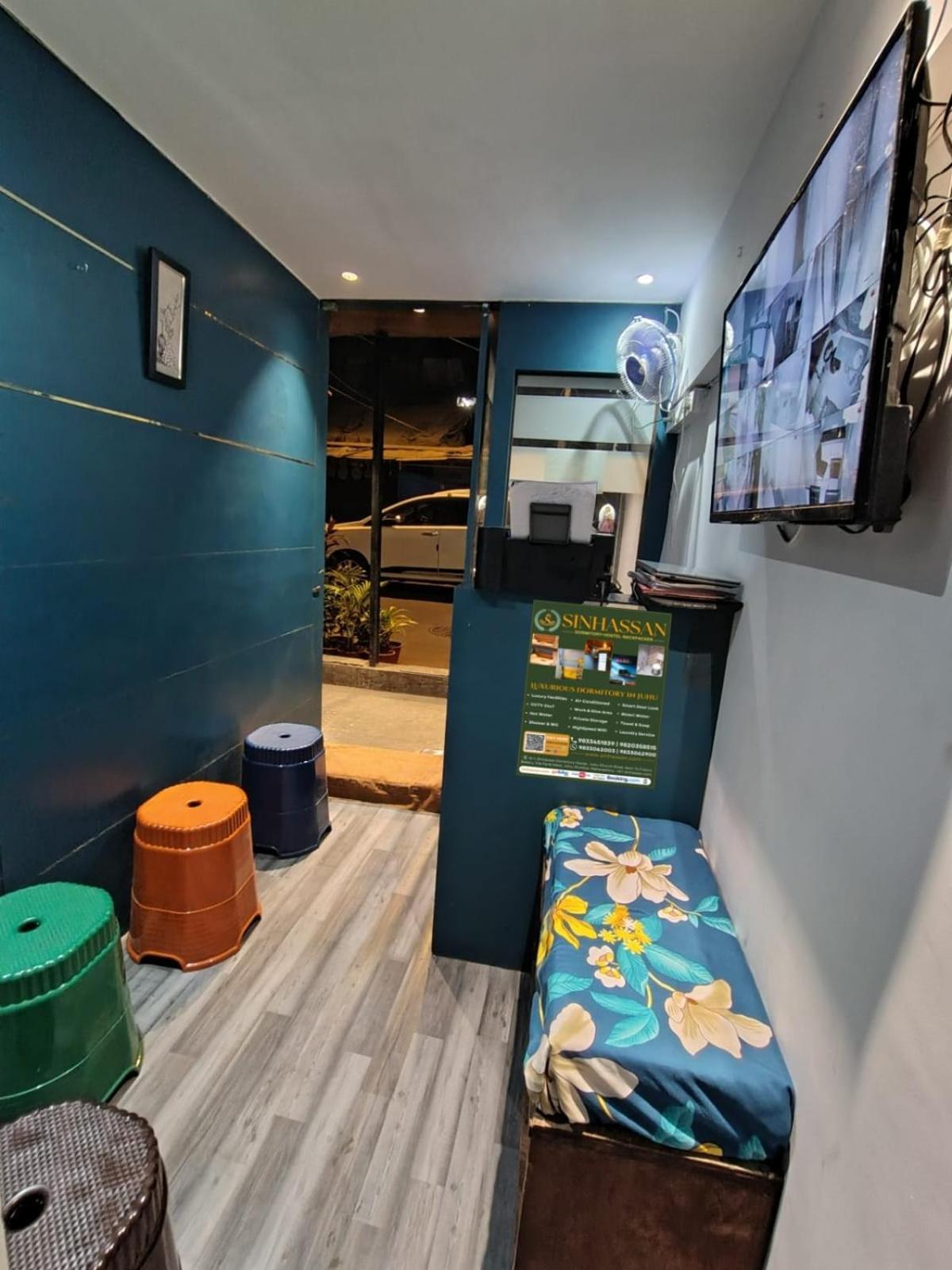 Sinhassan Dormitory Hostel Juhu Mumbai Ngoại thất bức ảnh